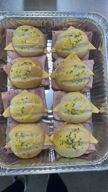 Sandwich: BANDEJA Jamón y Queso 8X