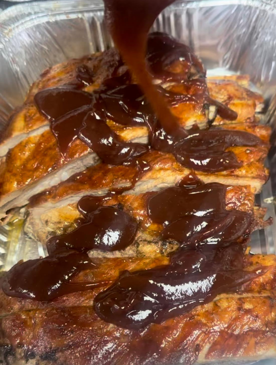 I) Costilla Puerco BBQ BANDEJA GRANDE