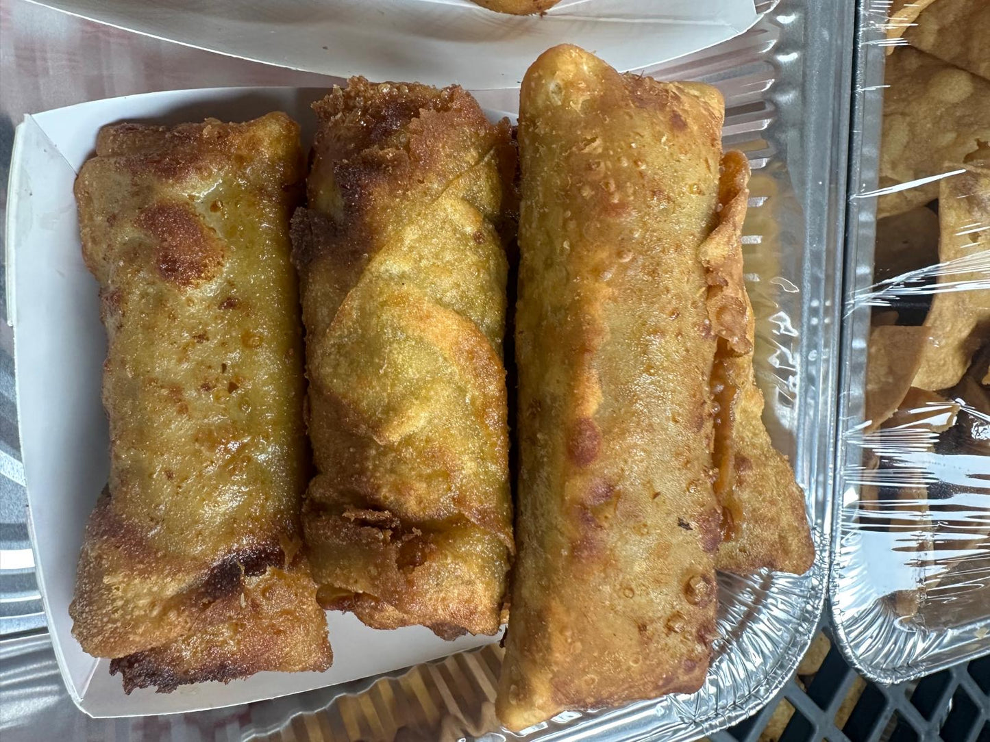 H) EGG ROLLS X1