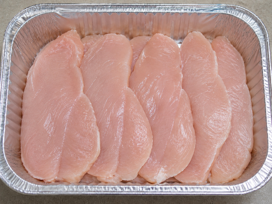 J) Pechuga Cruda/ Raw Chicken Breast