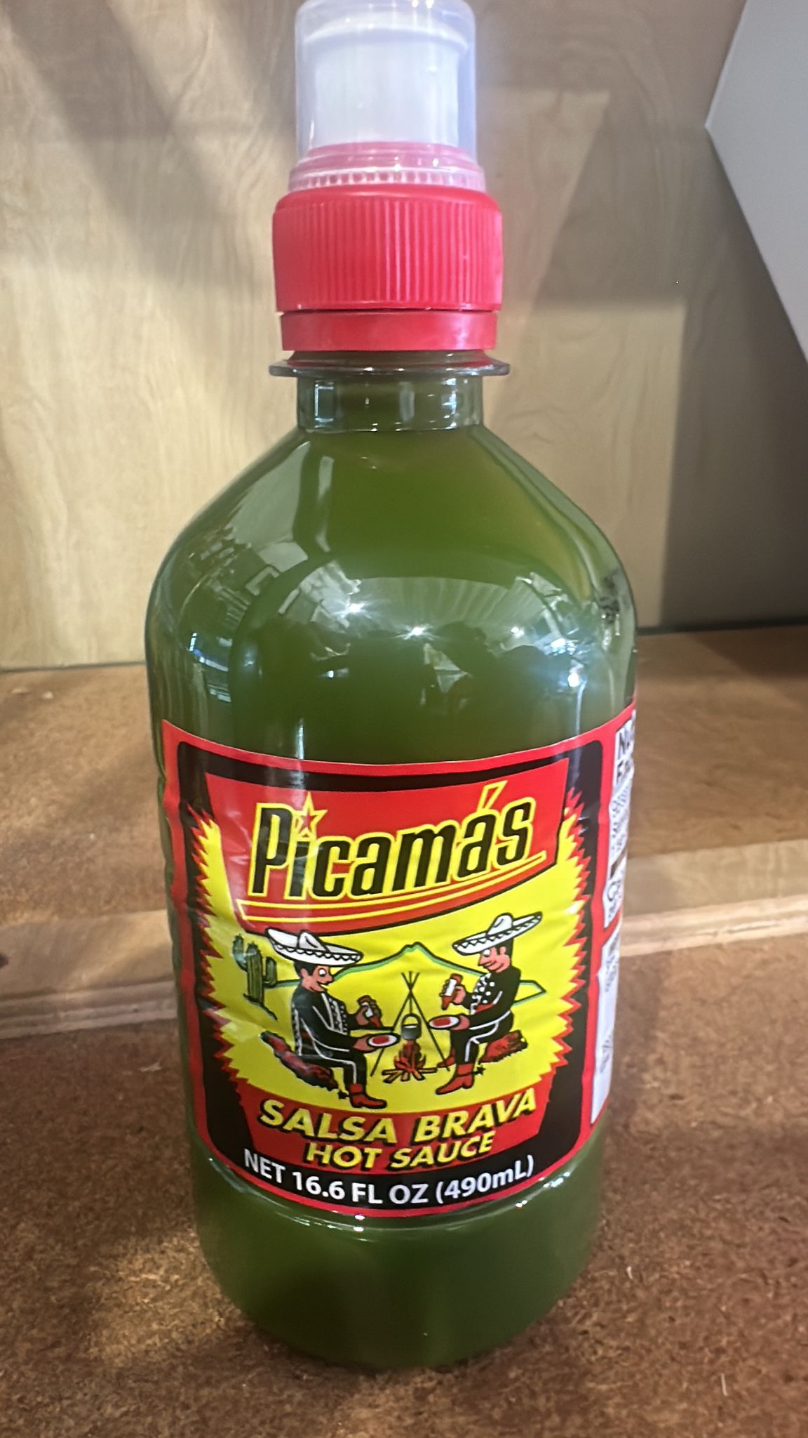 M) SALSA PICANTE VERDE 16.6 FL OZ// GREEN SPICY SAUCE 16.6 OZ