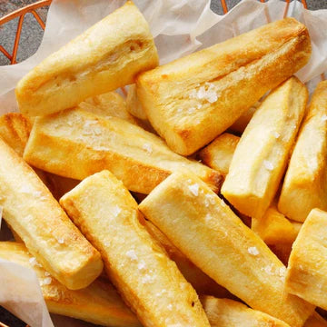 D) Yuca frita/Fried Yucca